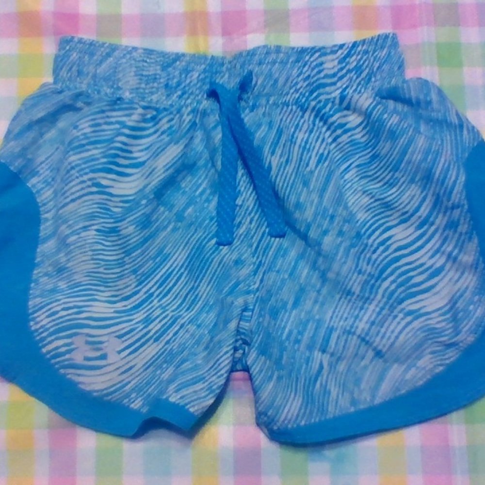 Under Armour blue and white shorts!!